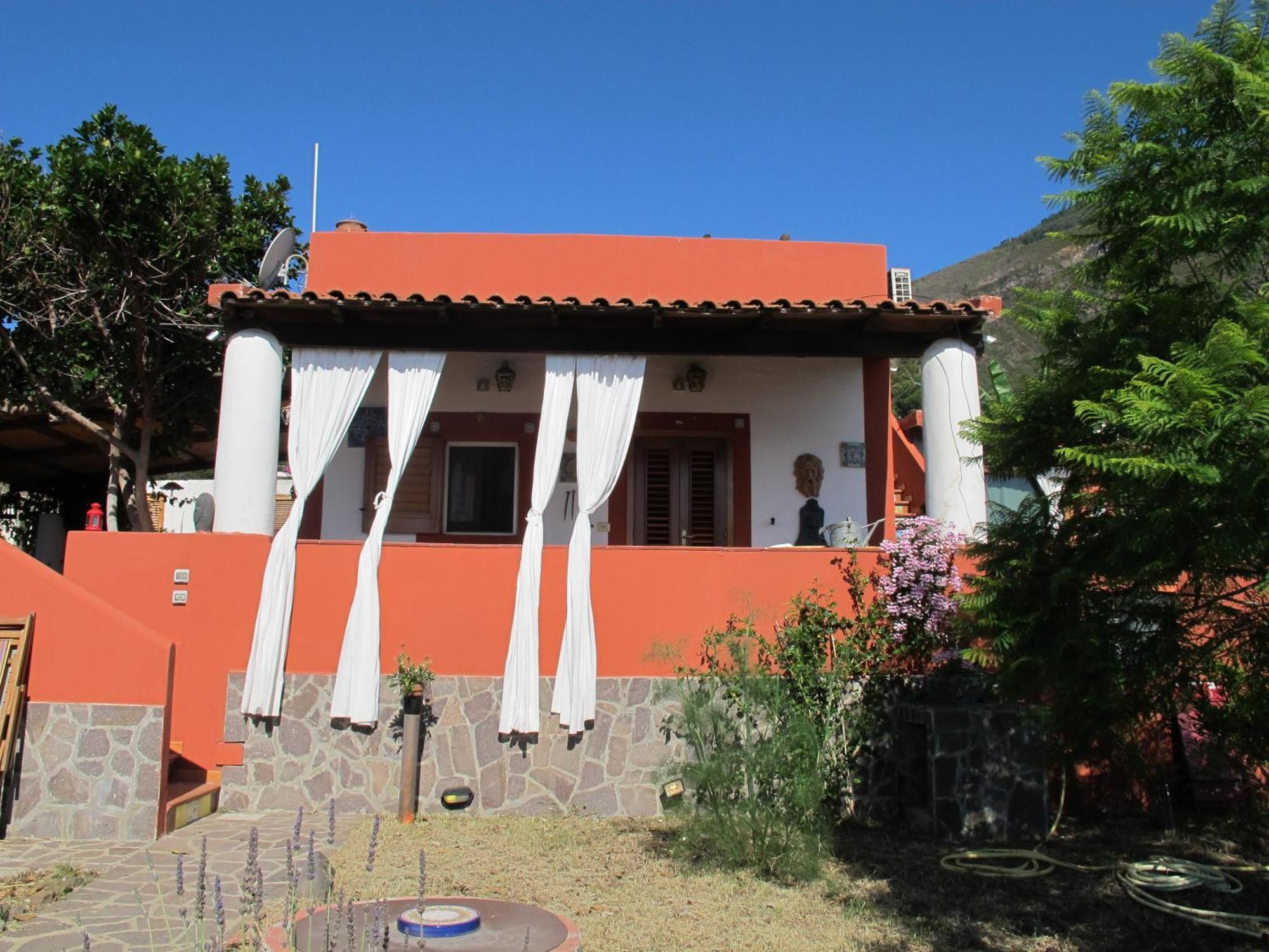 Villino Miraglia Acomodação com café da manhã Lingua Exterior foto